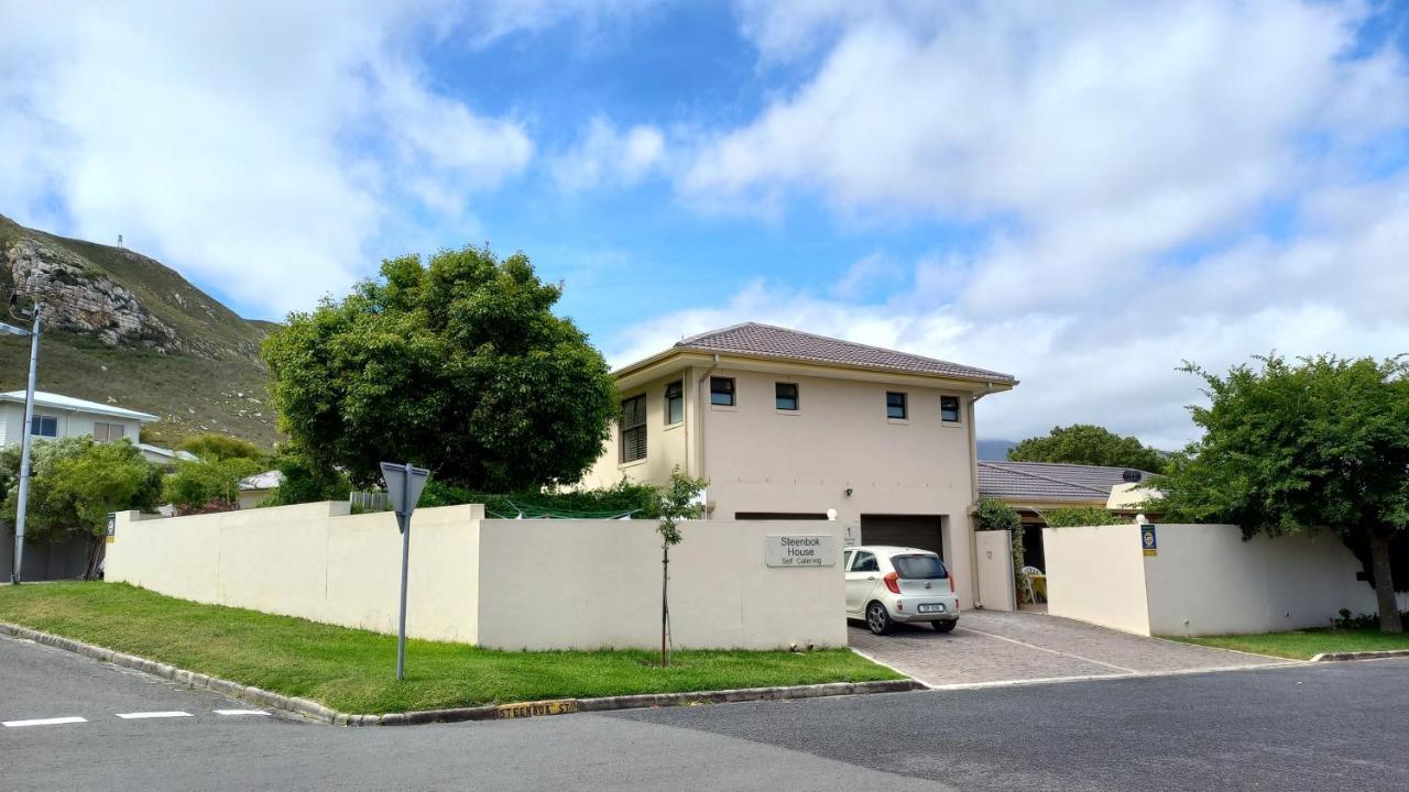 Steenbok House Hermanus Exterior foto